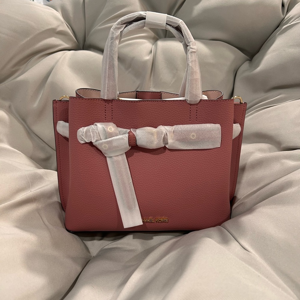 Michael Kors purse. Brand new.